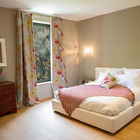 Domaine Du Prieure D'Estagel Chambres D'Hotes Сен-Жиль Екстер'єр фото